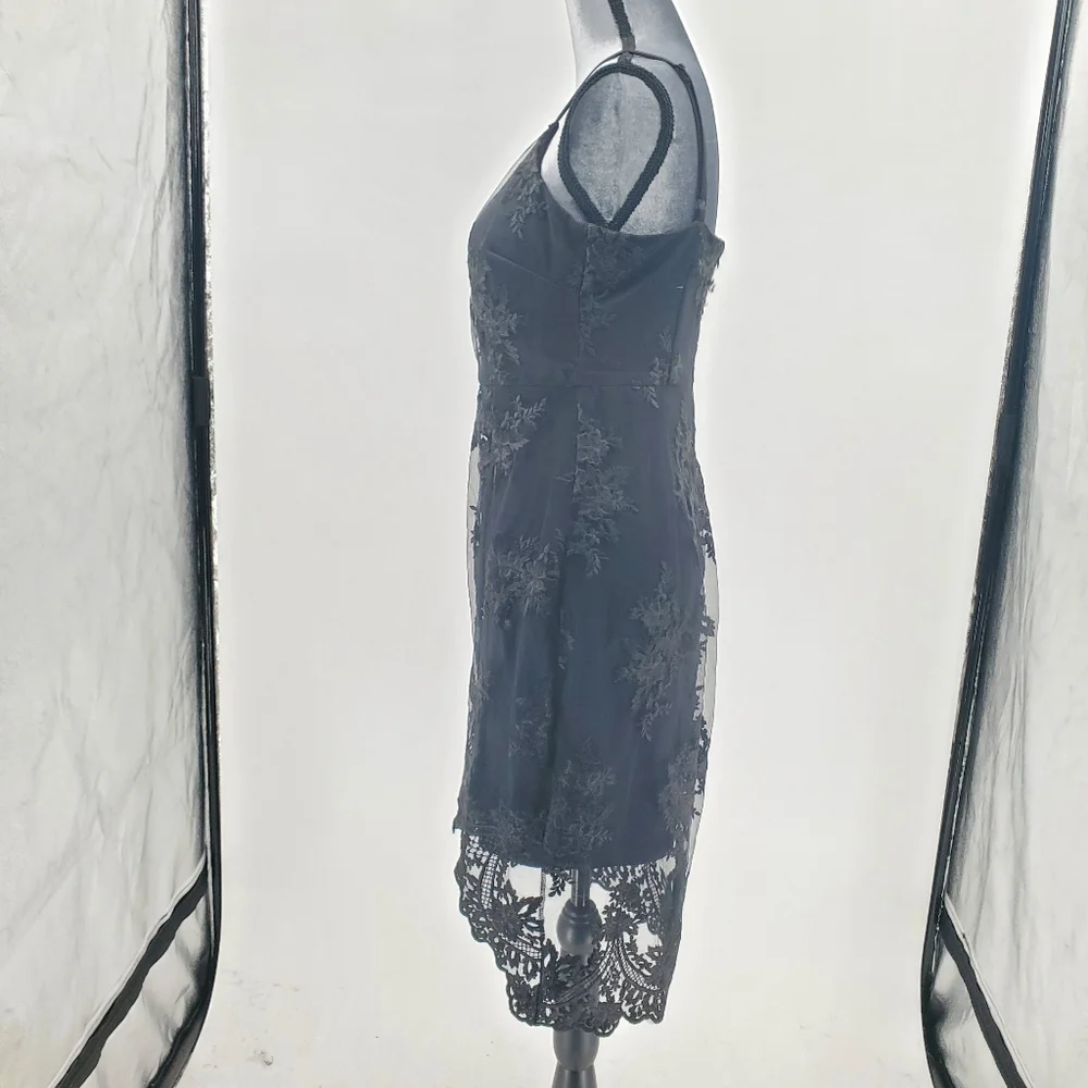 ♧♧  Guess Night Out Asymetrical Hem Sleeveless Lace Dress Size 6 - Picture 10 of 15